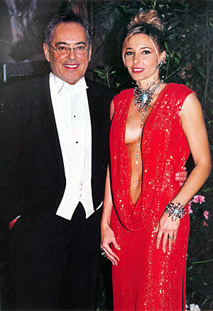 Franco-Thamer_Das-schoenste-Kleid-am-Wiener-Opernball_300x438.jpg Franco-Thamer_Das-schoenste-Kleid-am-Wiener-Opernball_300x438.jpg